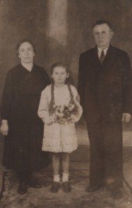 Celestyna Dobrzańska z dziadkami